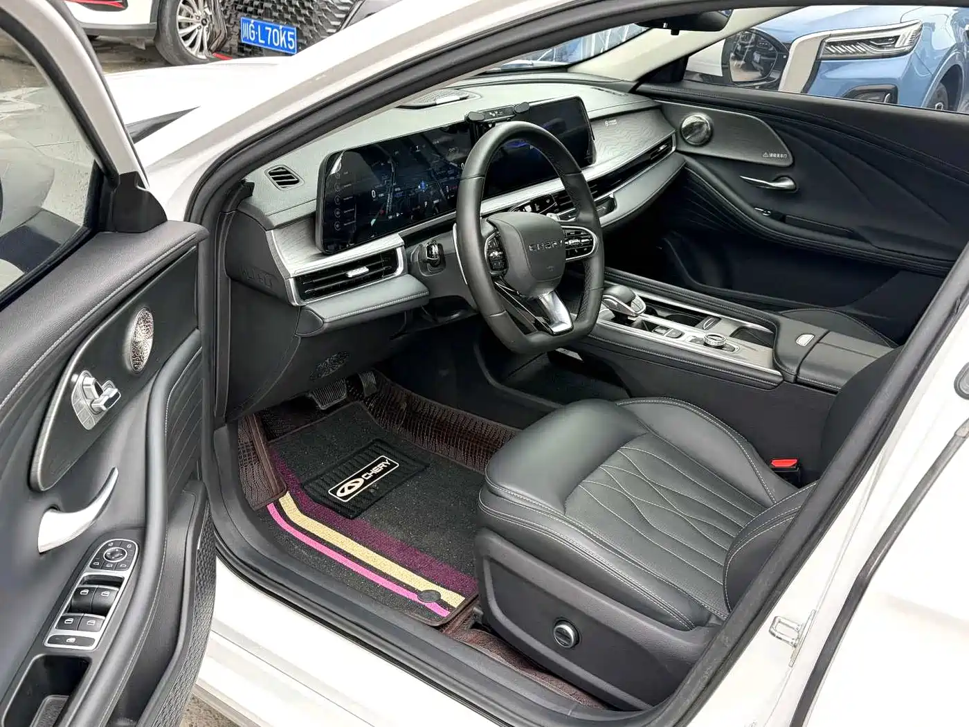 CHERY ARRIZO 8