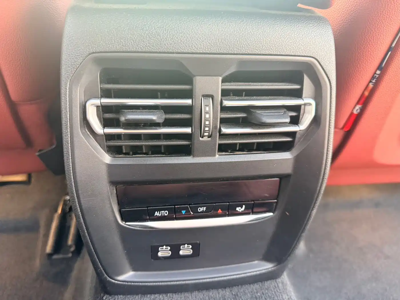 BMW 3 Series 2023 320Li M Sport Package фото 16