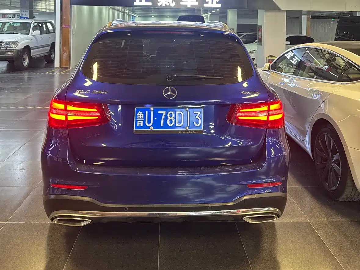 Mercedes-Benz GLC 2018 GLC 260 4MATIC Luxury фото 11