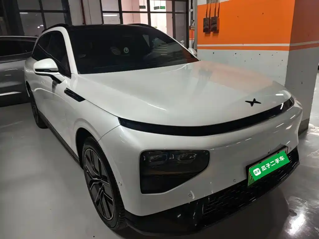 Фото 4 - XPeng G9