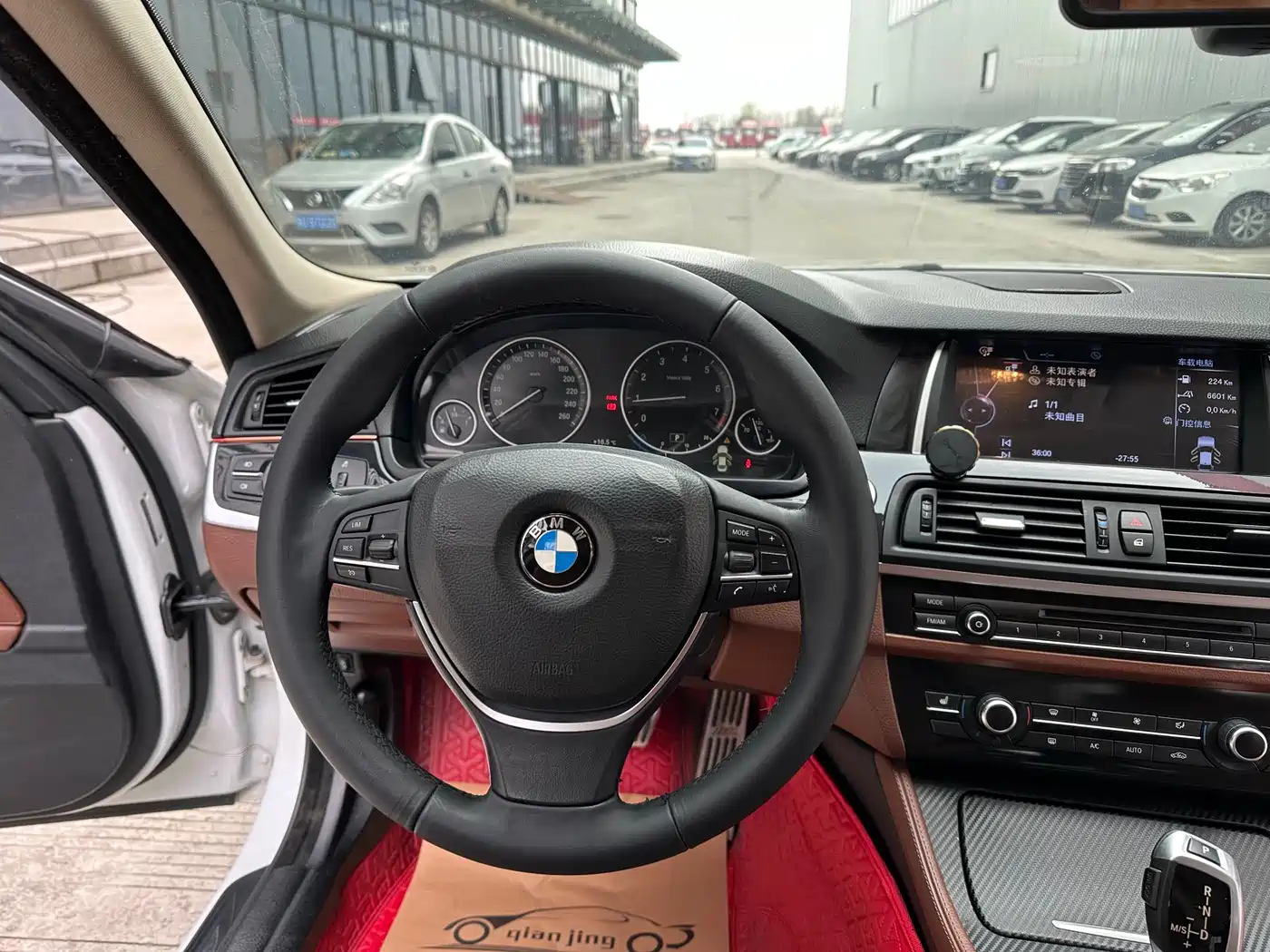 BMW 5 Series 2017 520Li Classic Edition фото 12