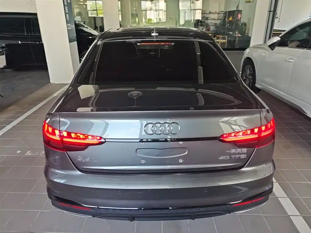 Audi A4L 2024 40 TFSI Luxury Dynamic фото 6