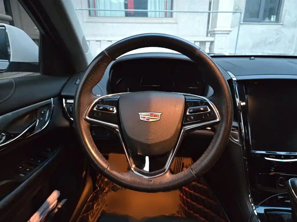 Cadillac ATS-L 2017 28T Technology фото 3