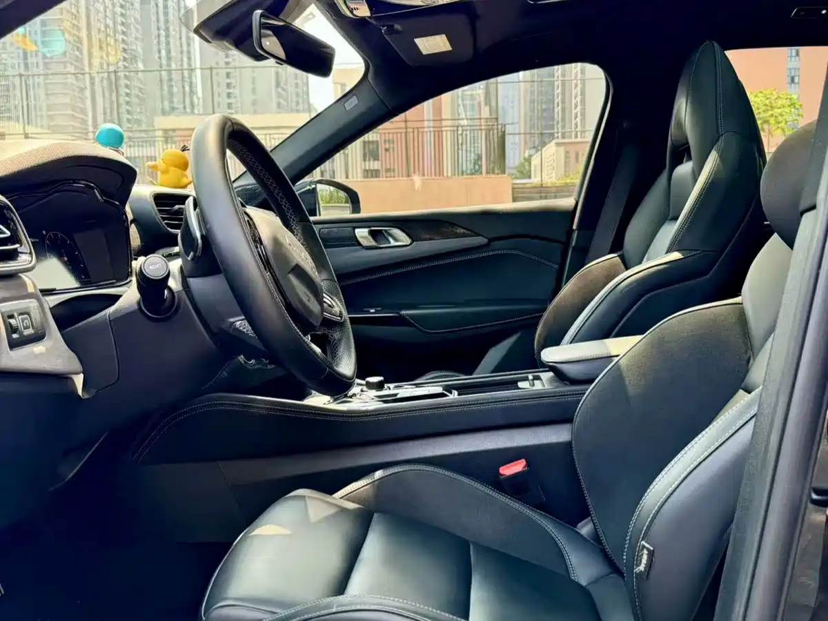 Lynk & Co 03 2019 2.0TD Auto Power Version фото 4