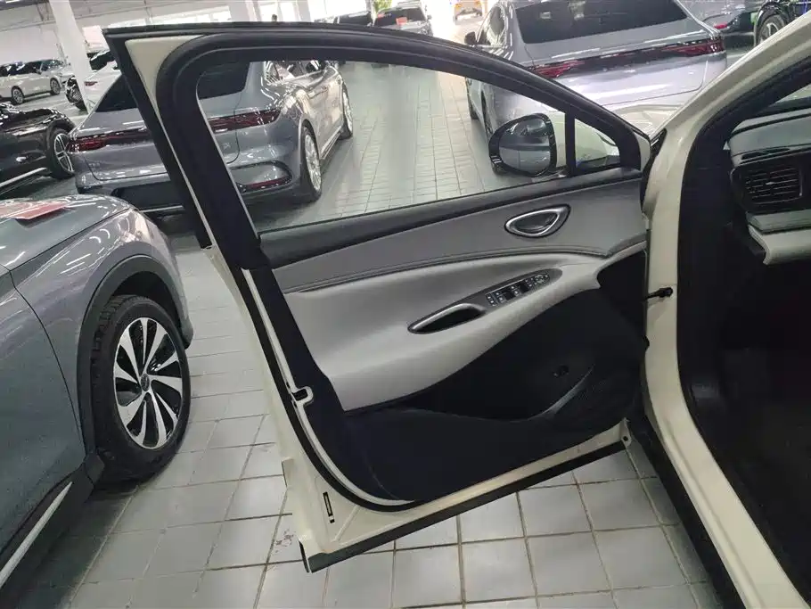 BYD Sealion 06 New Energy 2025 Model EV 520 Pilot Edition фото 7