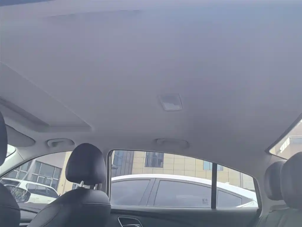 Roewe i5 2019 2019 1.5L Auto 4G Langhao Edition