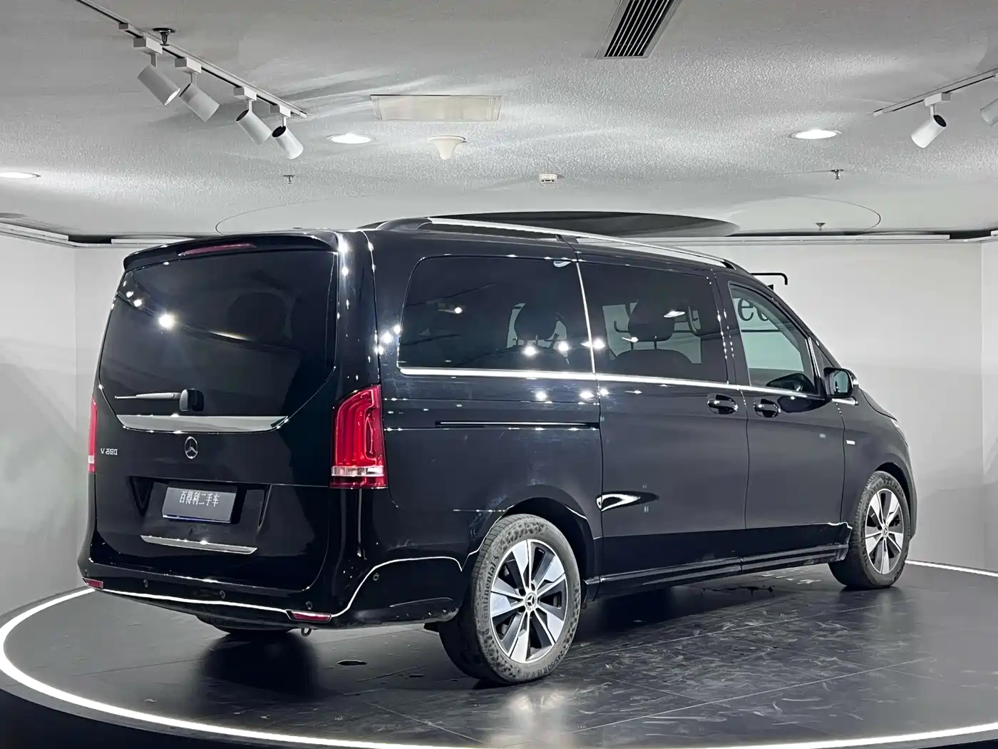 Mercedes-Benz V-Class 2022 V 260 Prestige Edition фото 3