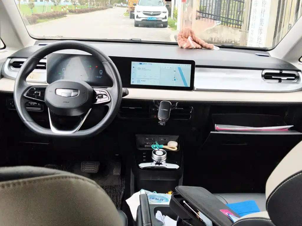 Geely Geometry E Firefly 2022 2022 320KM Well-behaved Tiger 4-seater