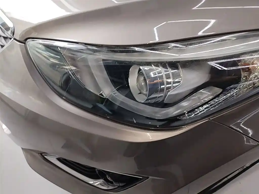 Hyundai Langdong 2016 1.6L Automatic Premium Edition фото 24
