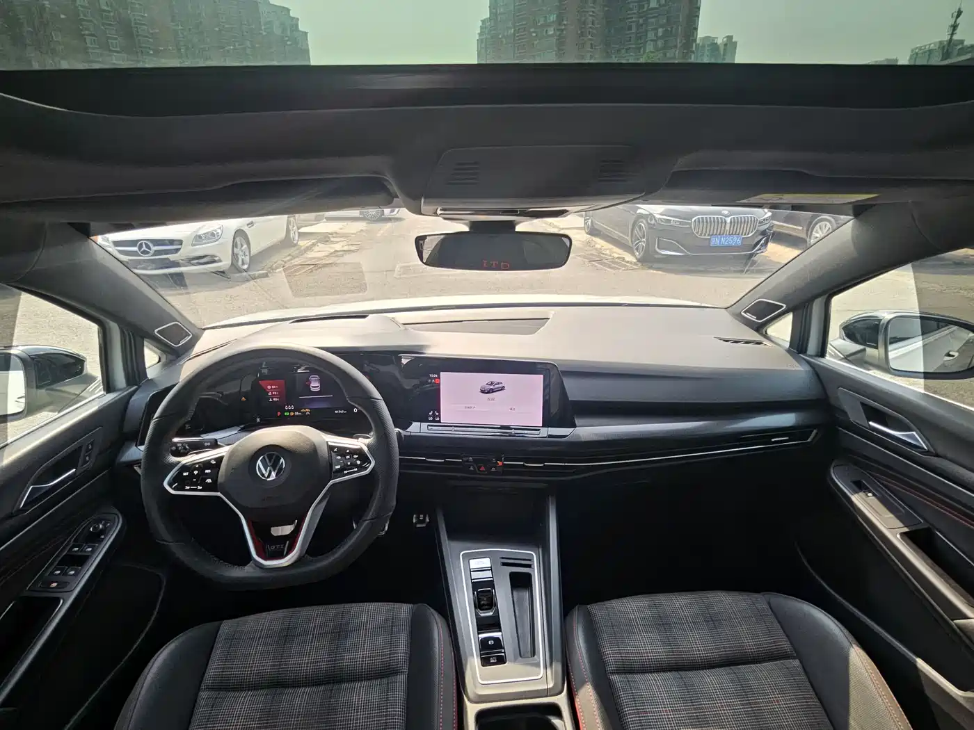 Volkswagen Golf GTI 2021 380TSI DSG GTI фото 17