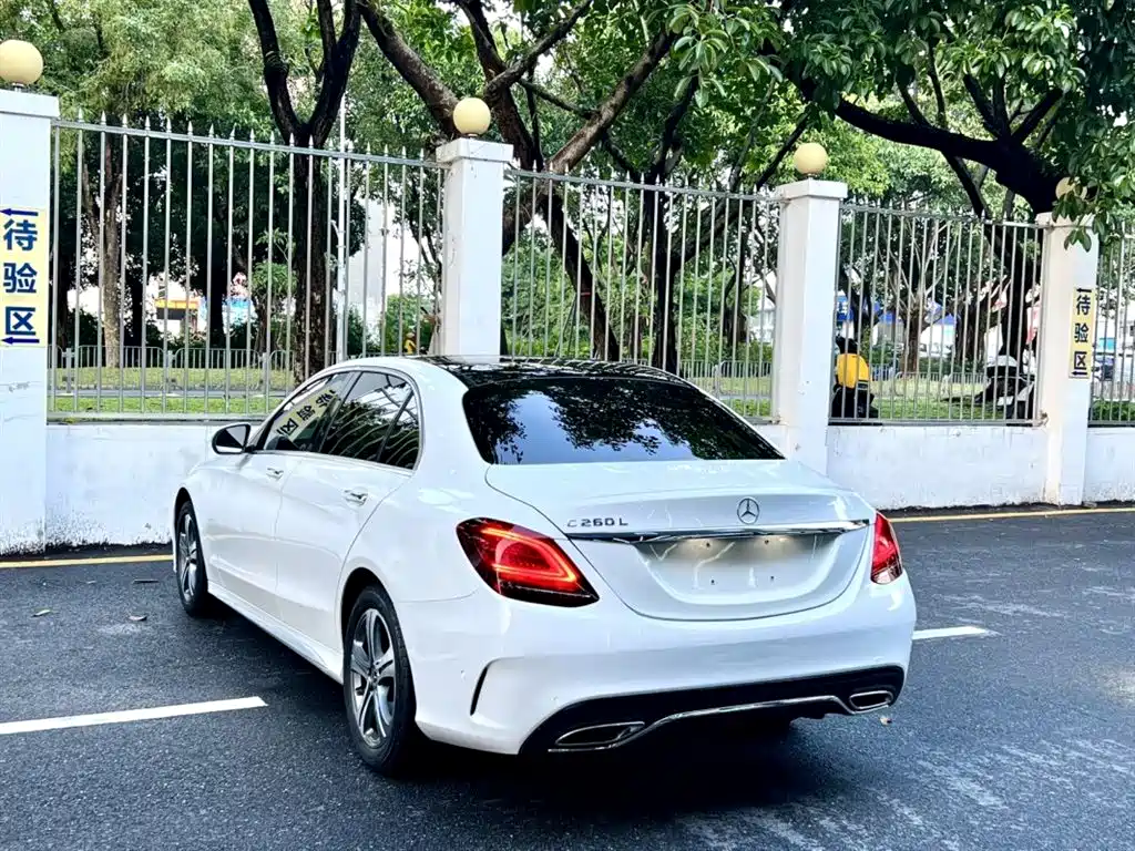 Mercedes-Benz C-Class 2020 Facelift C 260 L Sport фото 9