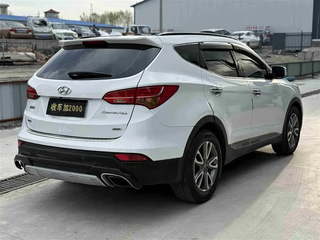 Hyundai Santa Fe 2013 2.0T Automatic AWD Premium фото 9