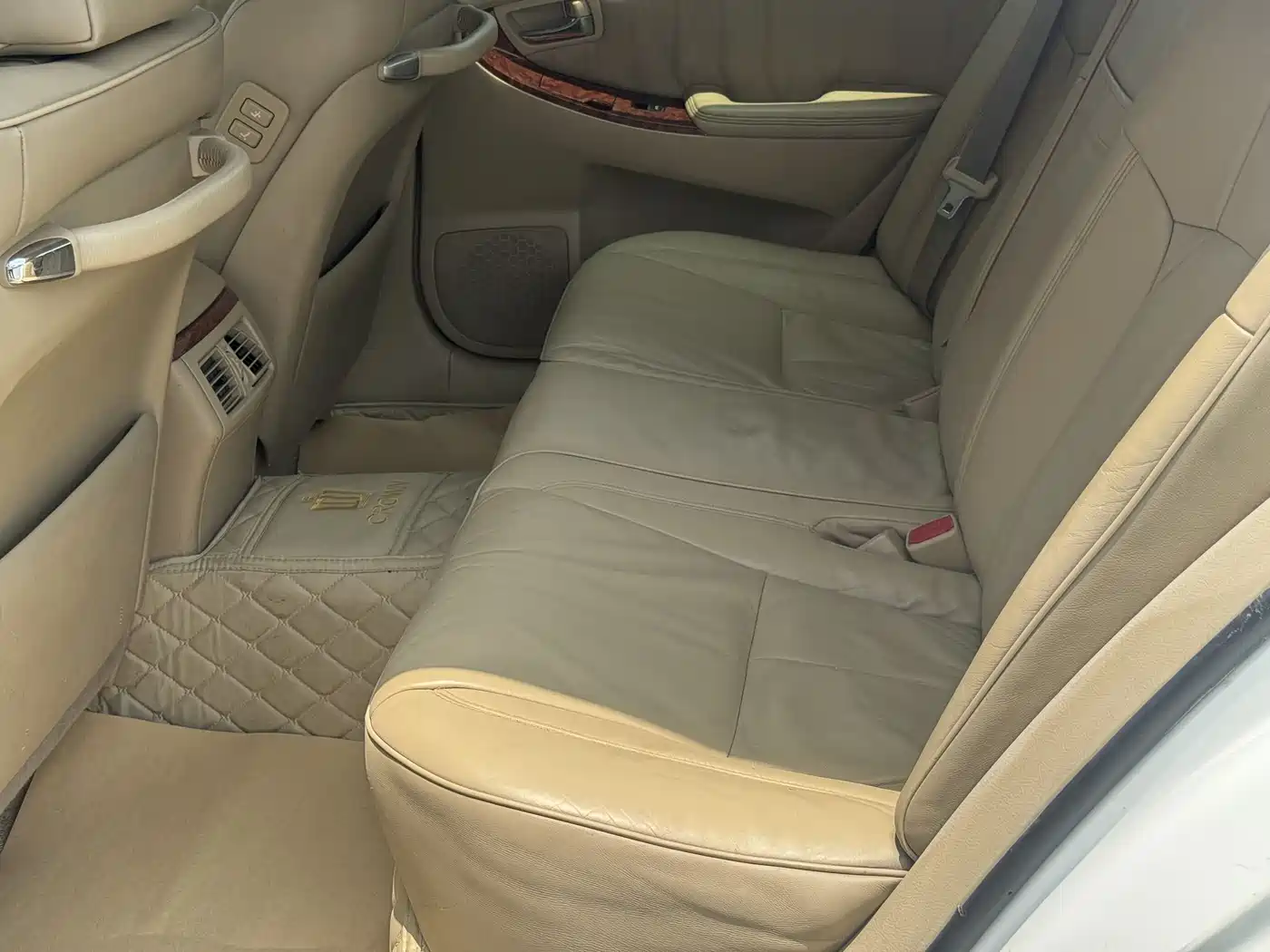 Toyota Crown 2005 Model 3.0L Royal Saloon фото 30