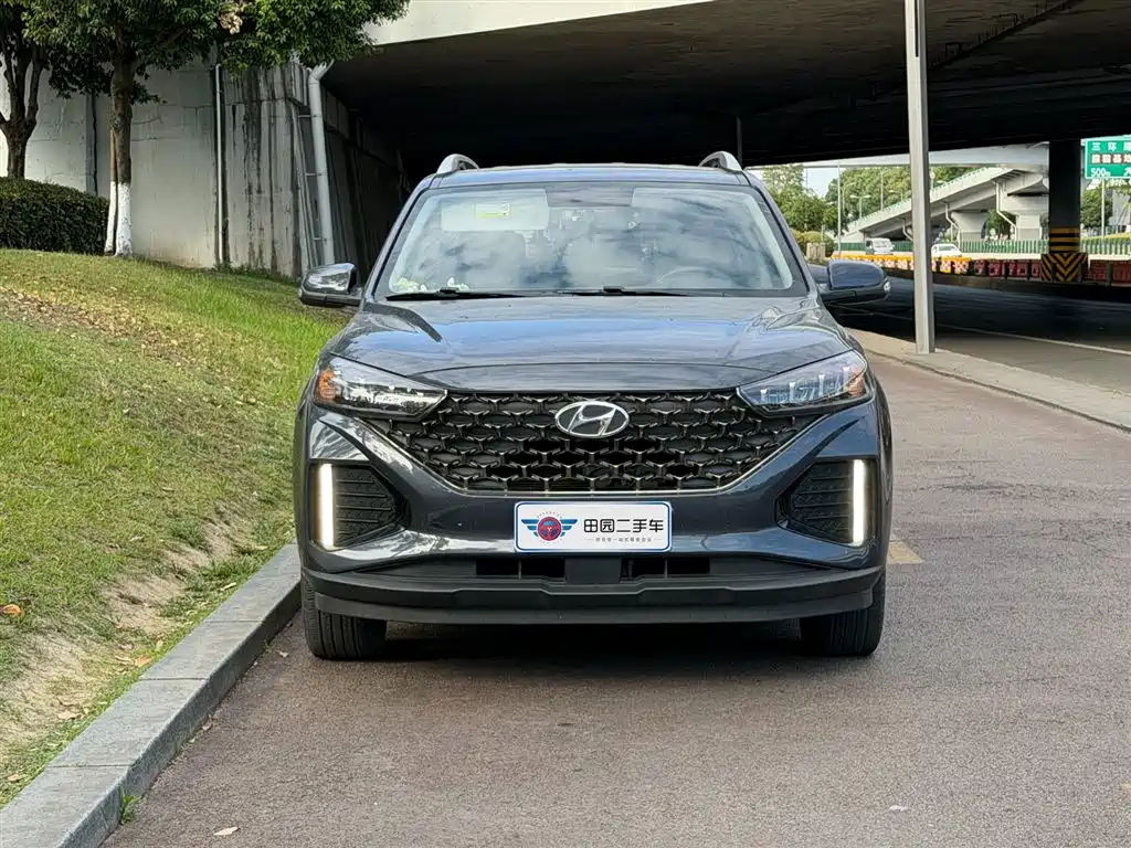 Hyundai Beijing Hyundai ix35 2021 2.0L Automatic 2WD GLS Leading Edition фото 2
