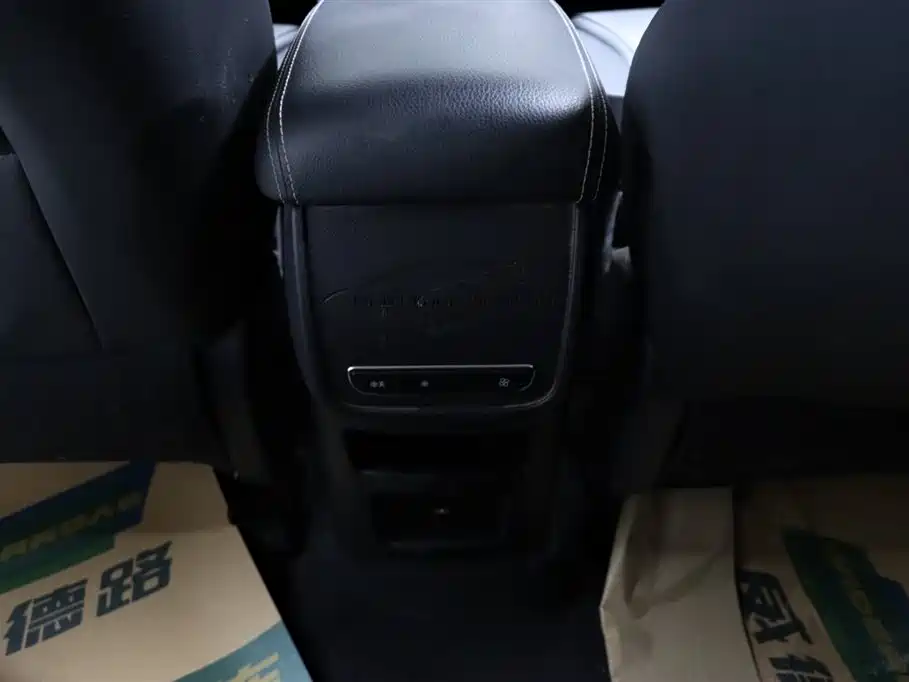 BYD Song MAX 2017 1.5T Auto Smart Elite 7-Seater фото 16