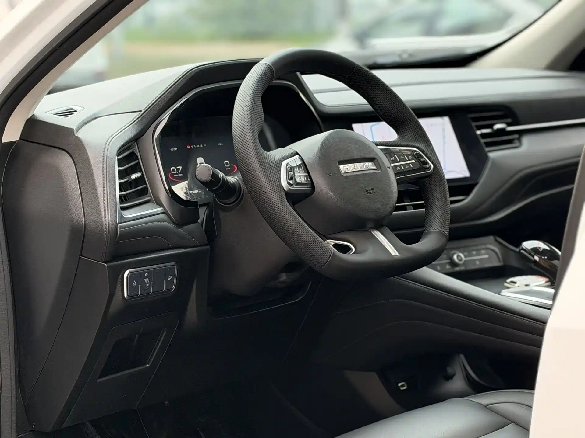 Фото 24 - Haval F7