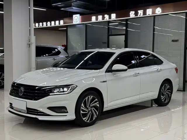 Volkswagen Sagitar 2022