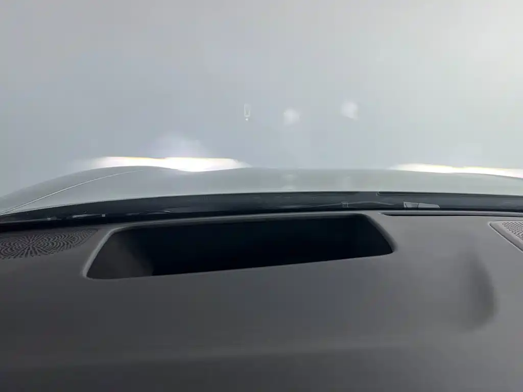 Denza Z9GT 2026 2026 Model Yi San Fang Flash Charge Honor Edition