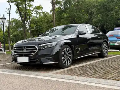 Mercedes-Benz E