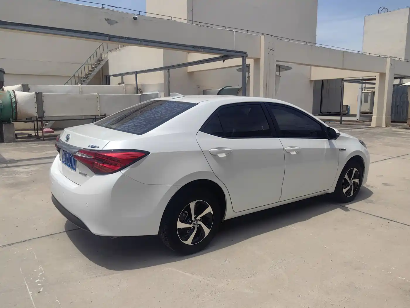 Toyota Levin 2017 Facelift Hybrid 1.8H GS E-CVT Elite Sunroof Edition China V фото 14