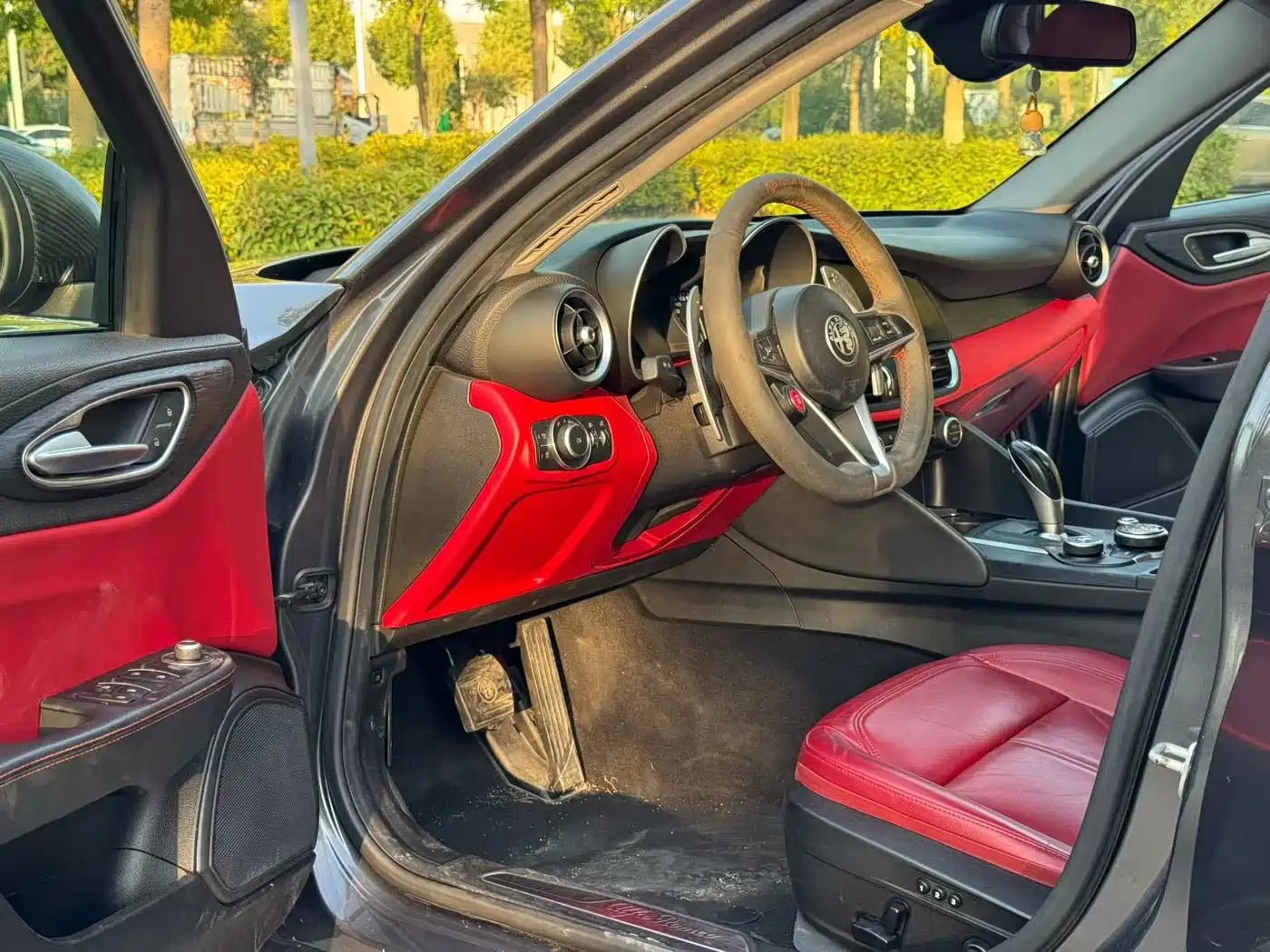 Alfa Romeo Giulia 2020 2020 2.0T 280HP Luxury Sport Edition