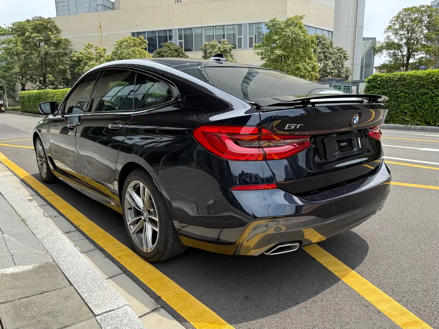 BMW 6 Series GT 2018 630i M Sport Package фото 7