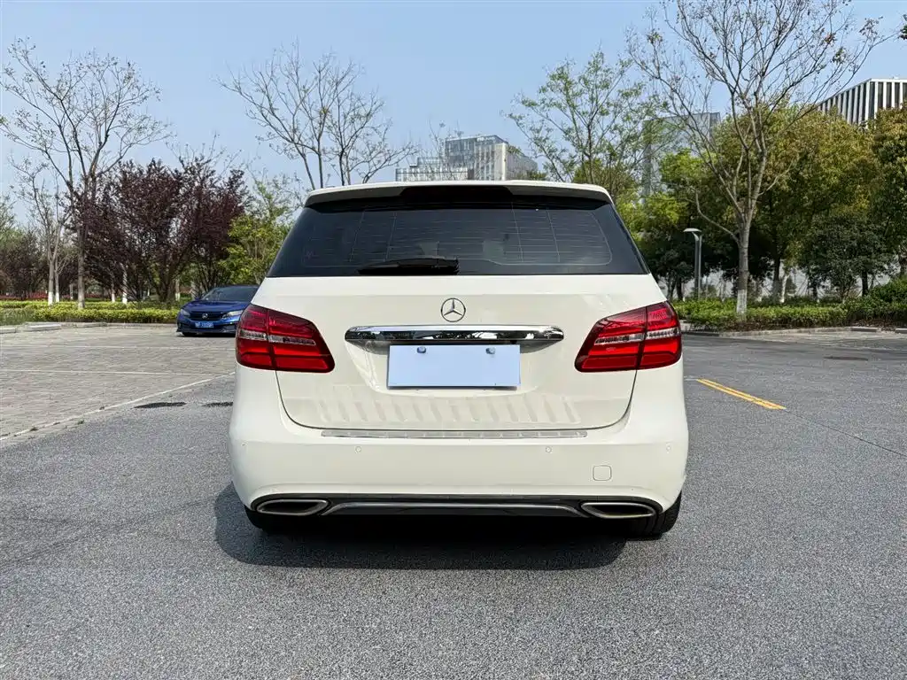 Mercedes-Benz B-Class 2017 B 200 Style фото 13