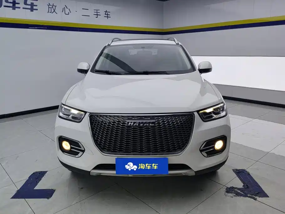 Photo 2 - Haval H2s