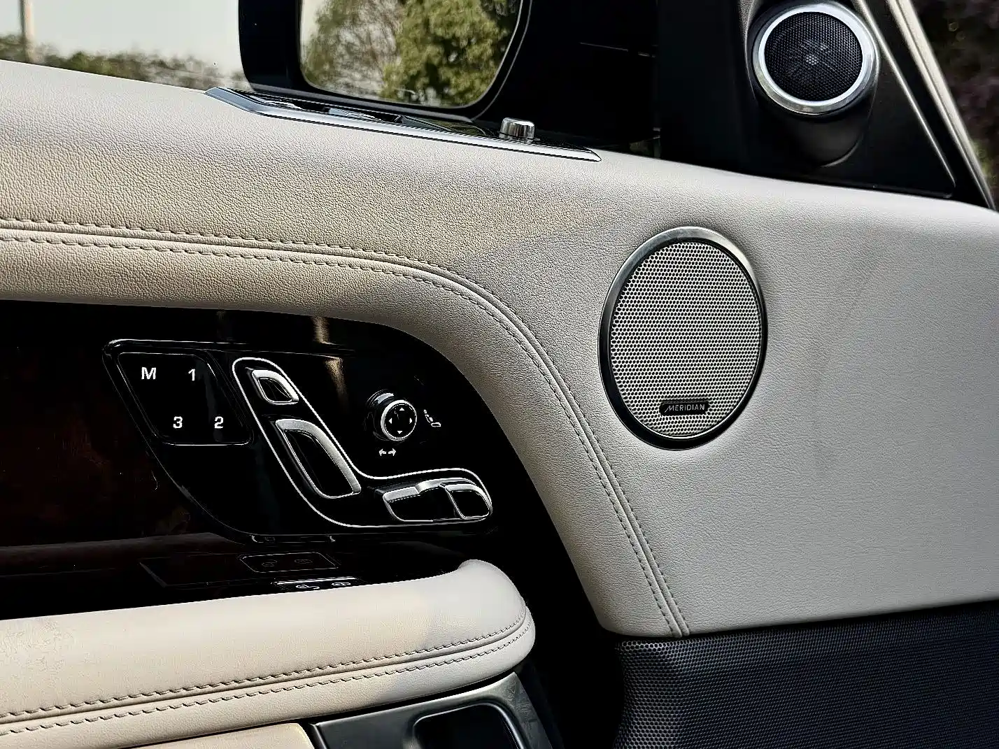 Фото 6 - Land Rover Range Rover