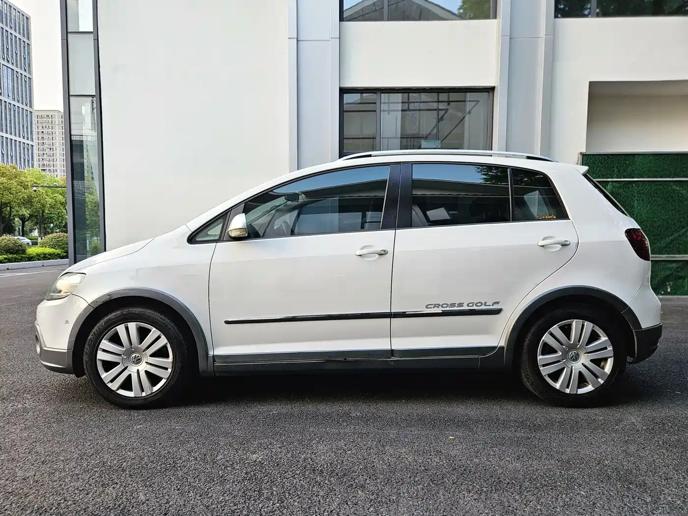 Volkswagen Golf (Import) 2011 1.4TSI Cross Golf фото 14