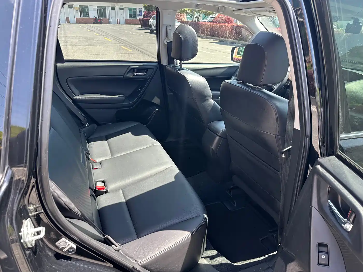 Subaru Forester 2013 2.5i Automatic Premium Edition фото 22