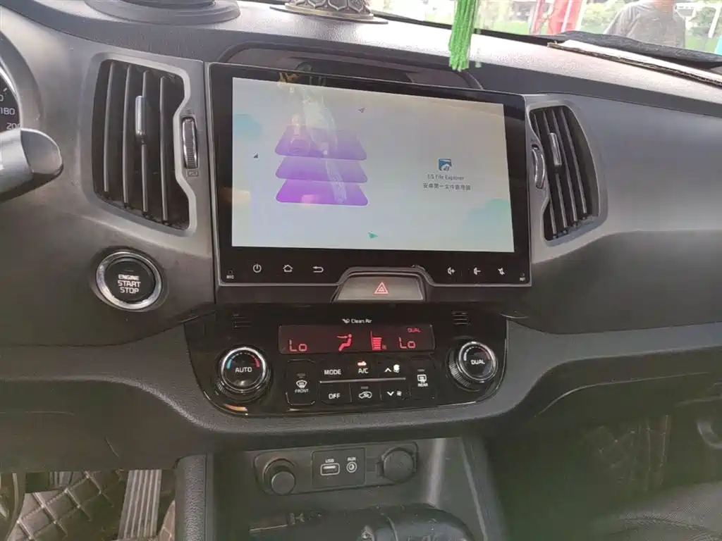 Kia Sportage 2015 2.0L Automatic 2WD GLS фото 13