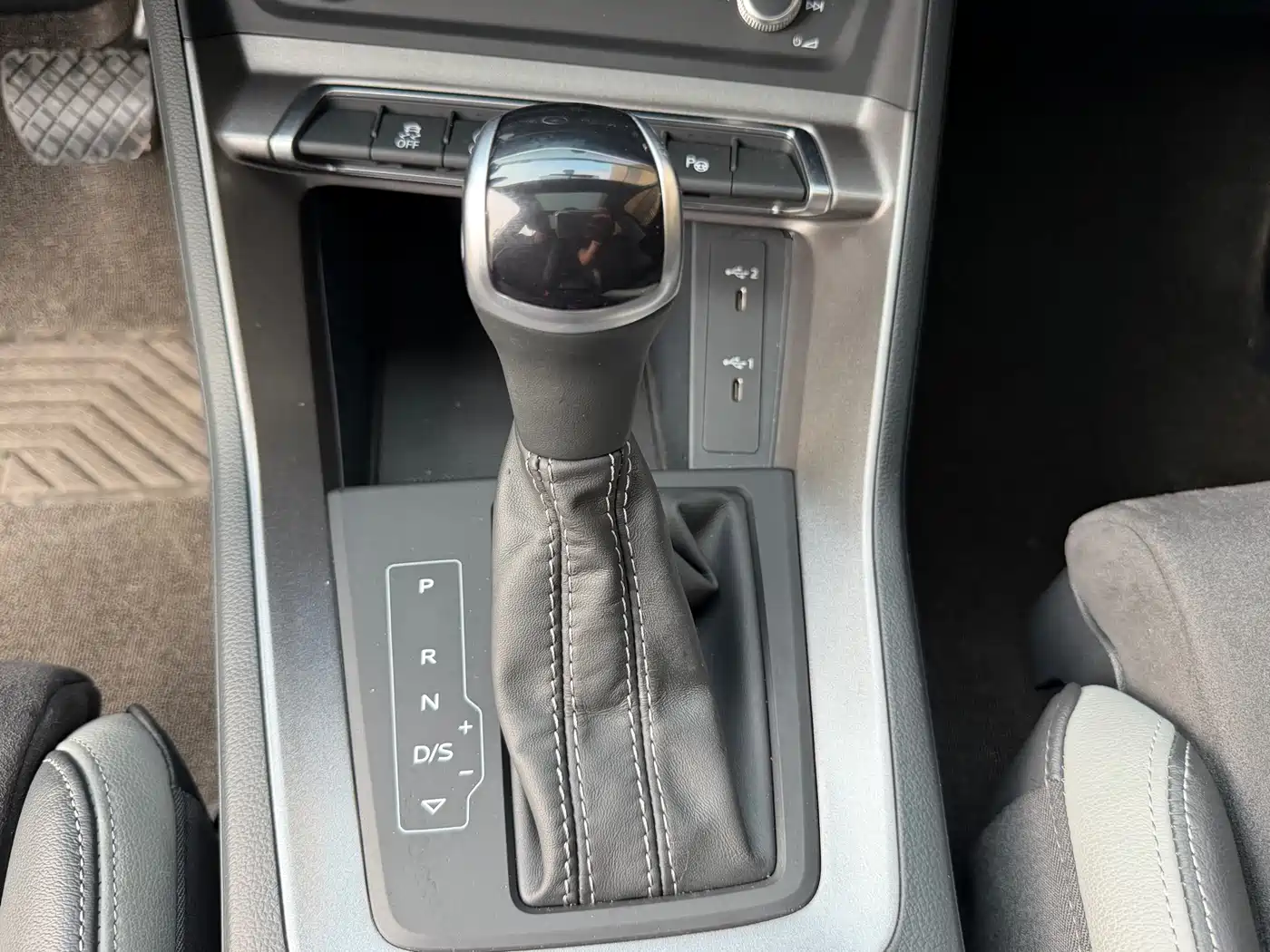 Audi Q3 2022 35 TFSI Fashion Dynamic фото 9