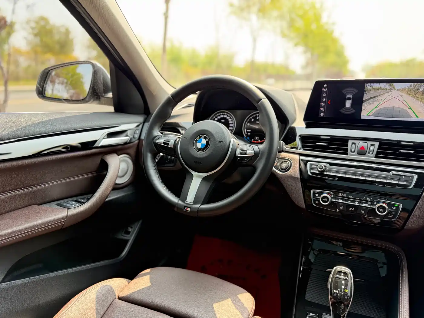 BMW X1 2022 sDrive20Li Premium фото 11