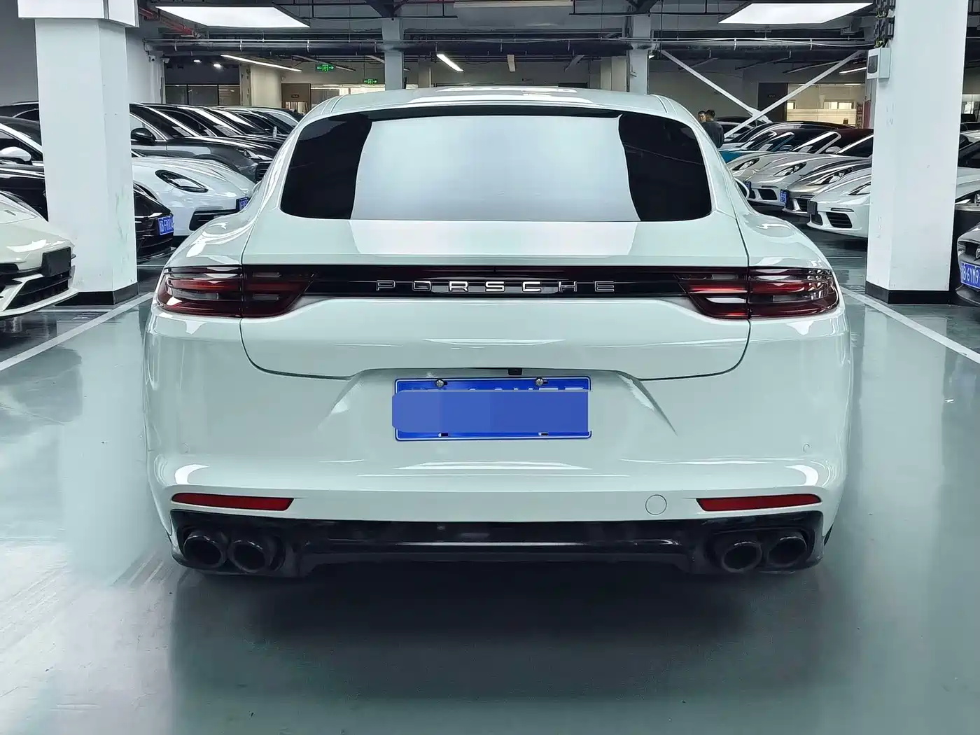 Porsche Panamera 2014 Panamera 3.0T фото 14