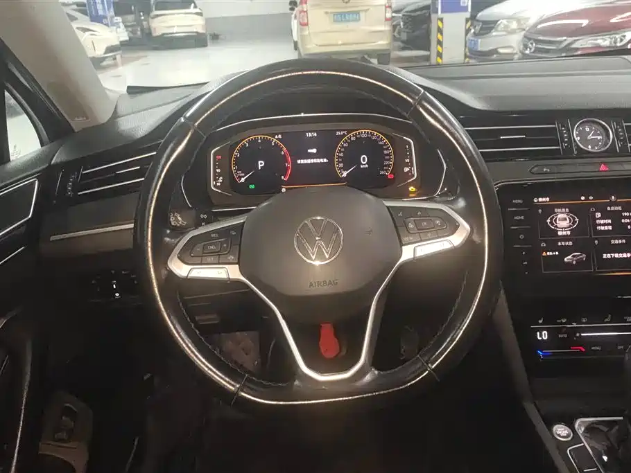 Volkswagen Magotan 2020 330TSI DSG Premium фото 15