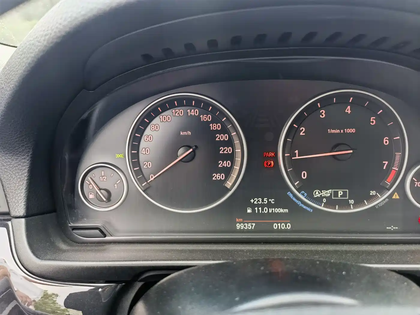 BMW 5 Series 2014 520Li Elegance фото 14