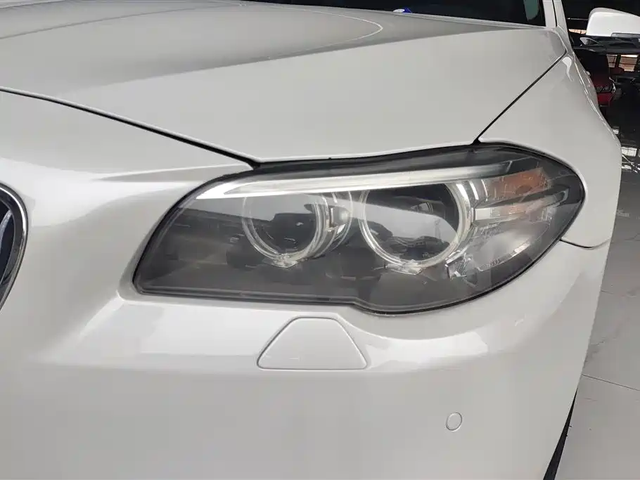 BMW 5 Series 2017 525Li Luxury Design Package фото 5