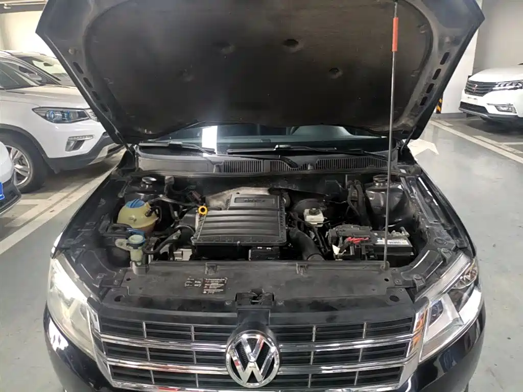 Volkswagen Lavida 2013 Facelift Classic 1.6L Automatic Comfort фото 20