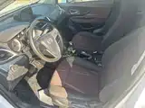 Фото 6 - Buick Encore