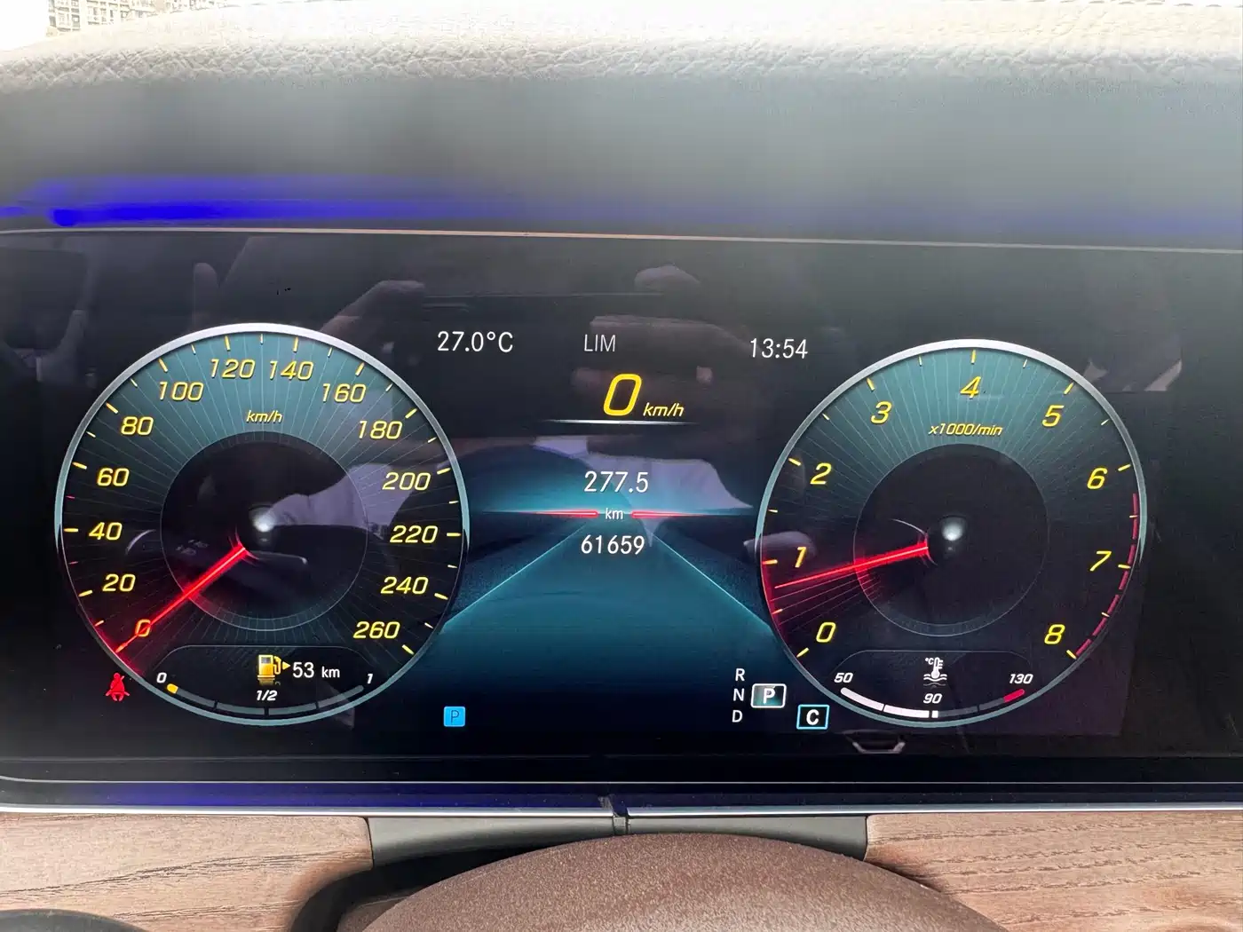Mercedes-Benz E-Class 2022 E 300 L Luxury фото 26