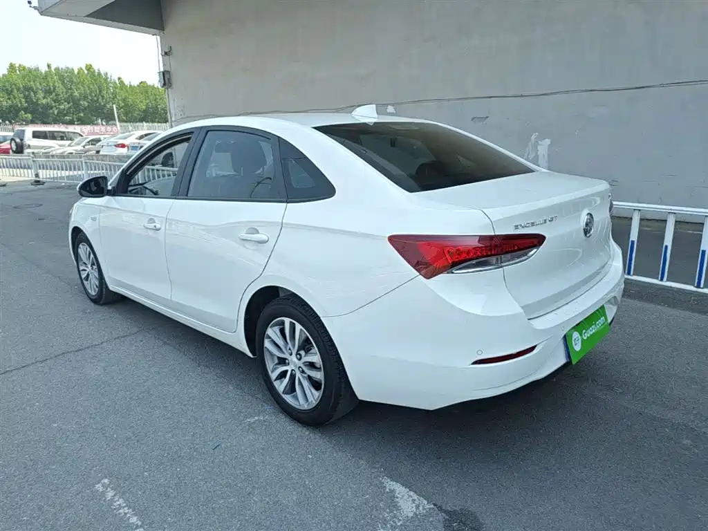 Buick Excelle 2018 18T Automatic Elite фото 5