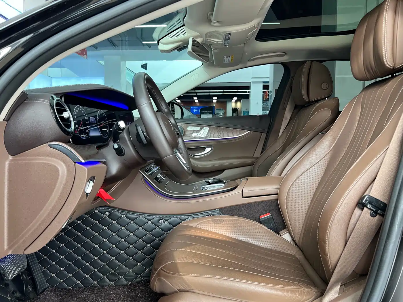 Mercedes-Benz E-Class 2020 Facelift E 300 L Exclusive фото 15