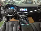 Фото 10 - Geely Borui PHEV