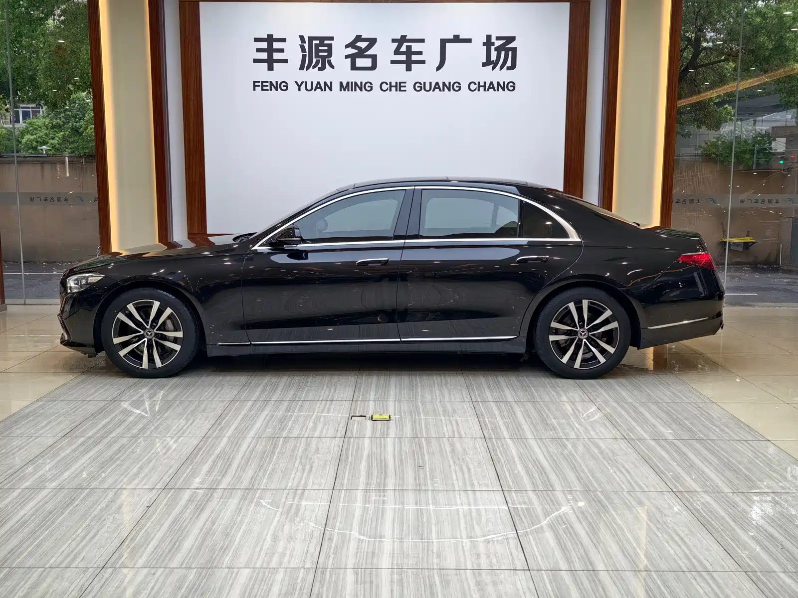 صورة 27 - Mercedes-Benz S-Class
