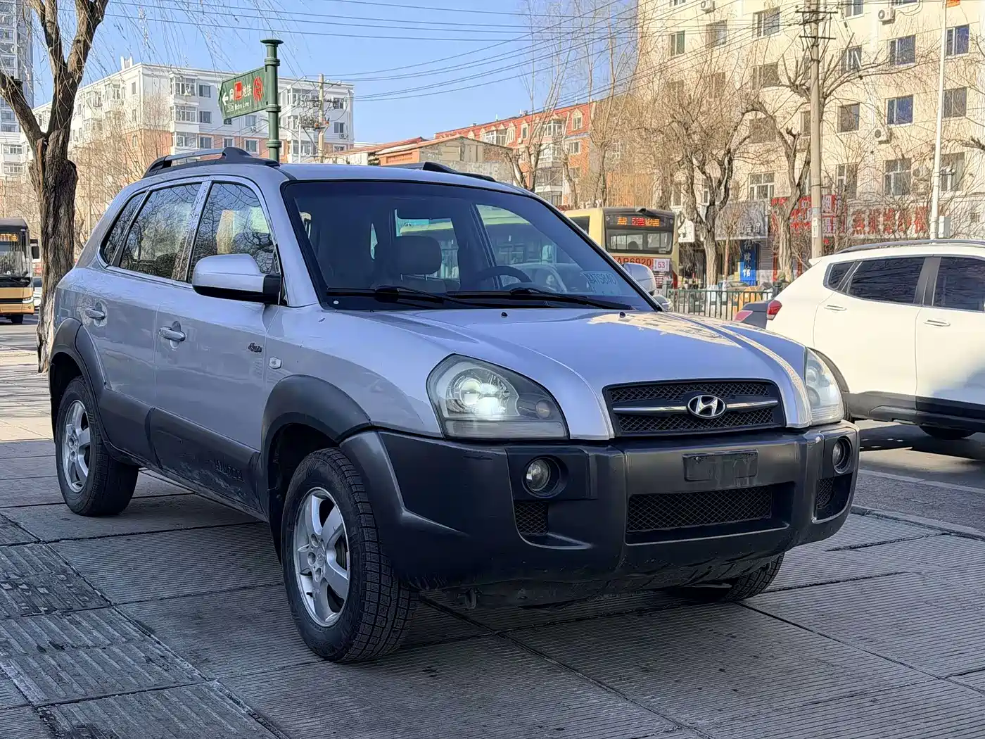 Hyundai Tucson 2006 2006 Model 2.0L Manual 4WD Luxury