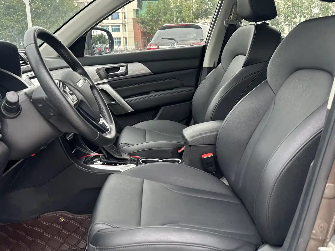 Haval H2 2017 Blue Label 1.5T Automatic 2WD Elite фото 6