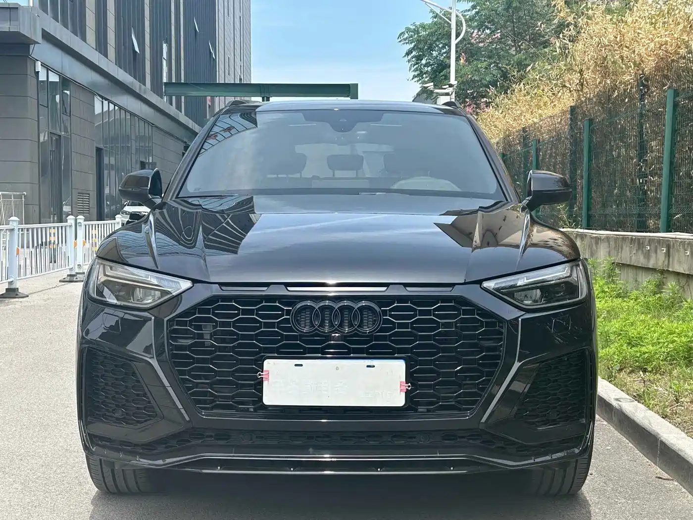 Audi Q5L 2023 40T Luxury Dynamic фото 2