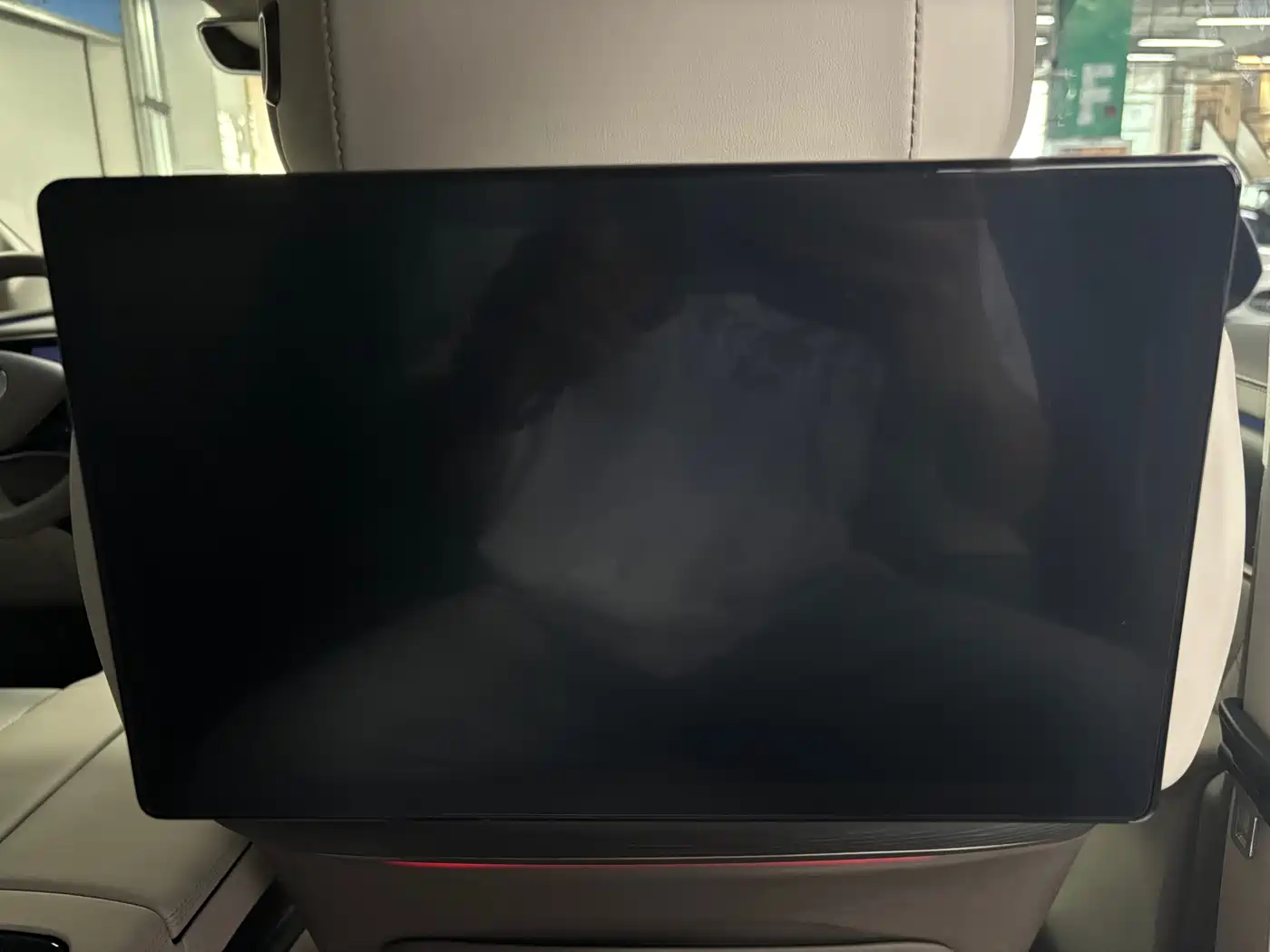 Denza D9 2022 DM-i 970 AWD Flagship фото 13