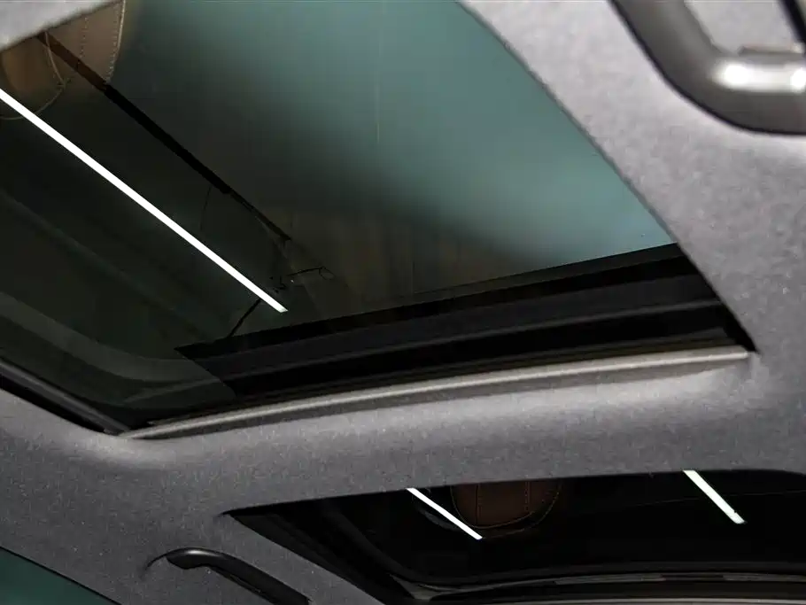 Mercedes-Benz E-Class 2025 E 300 L Luxury фото 32